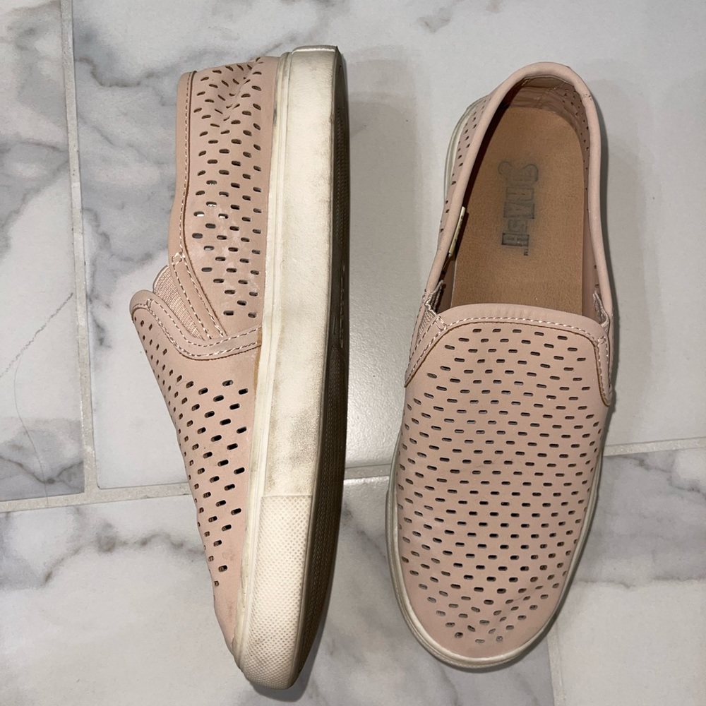 Nude size 7 loafers